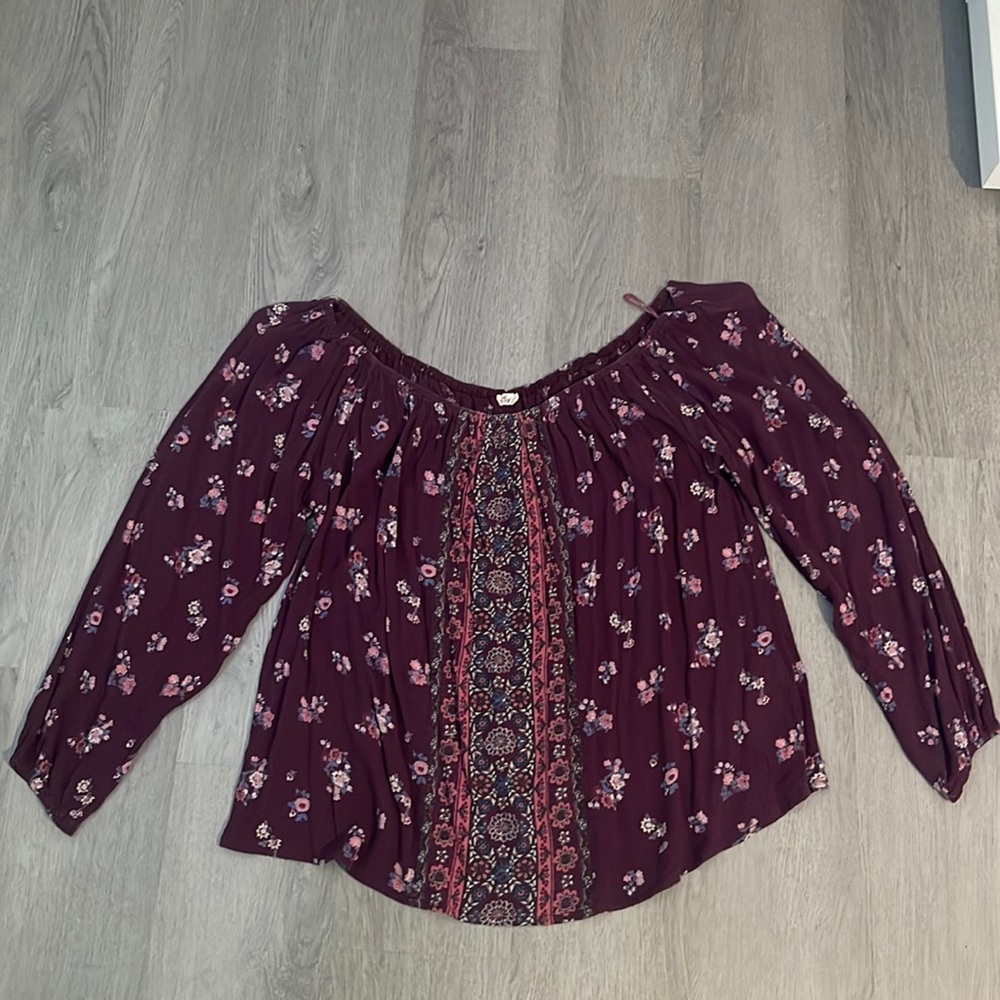 Hollister Top